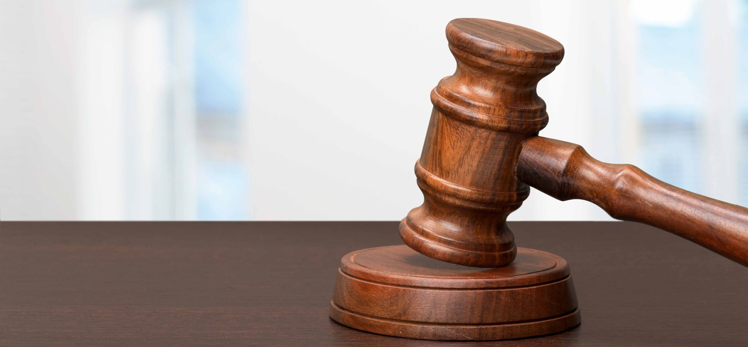 charity-auction-method-crm