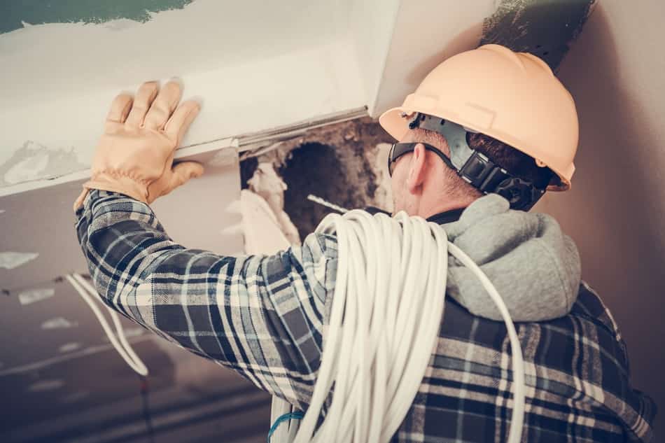 Here’s how electrical invoice software grows revenue